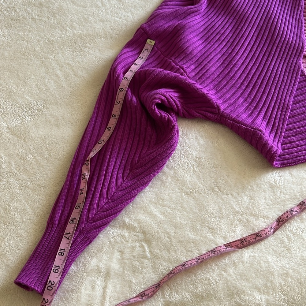Amur Pink and Purple Cropped Sweater - Picture 4 of 10